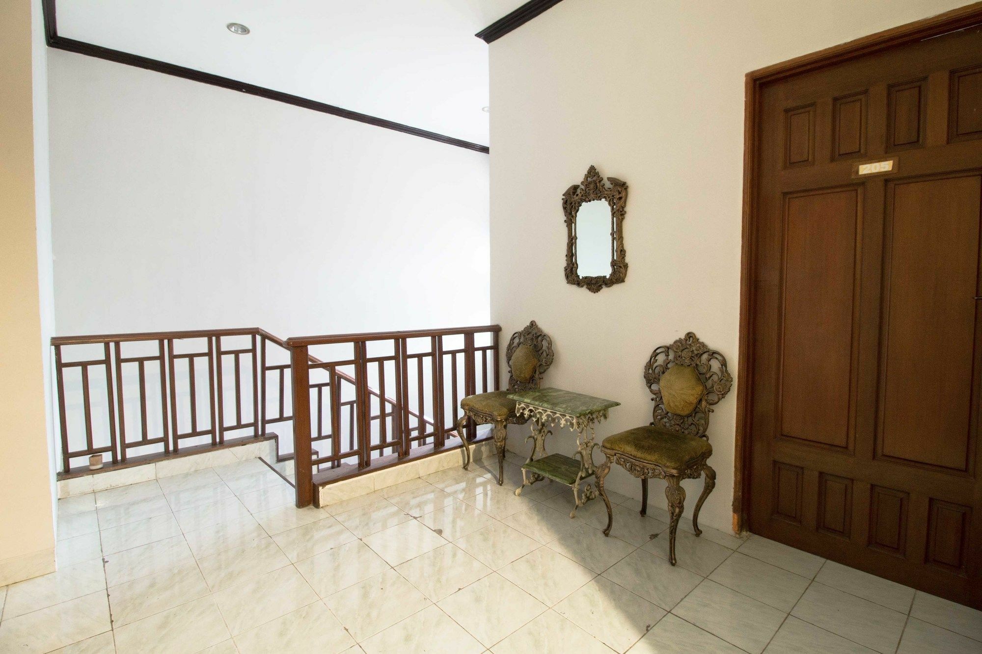 Reddoorz Near Juanda Airport T1 Hotel Brebek Kültér fotó